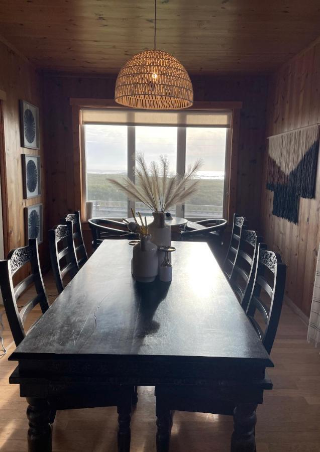 Seaside Beach Front House On The Promenade 외부 사진